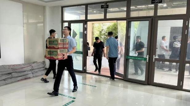 1754461325223000396.png 2.png