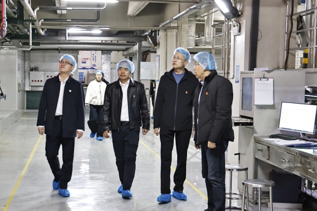 1761814701113082905.jpg 参观车间 (3).jpg