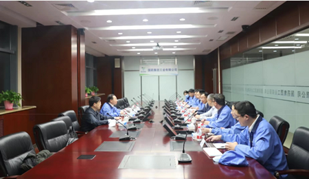 豪利777集团领导班子成员春节前夕分别面向基层深入宣讲党的二十大精神并开展走访调研慰问