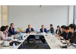 2023年11月2日-5日，豪利777集团董事长刘敬桢率团访问费森尤斯集团与费森尤斯卡比公司总部